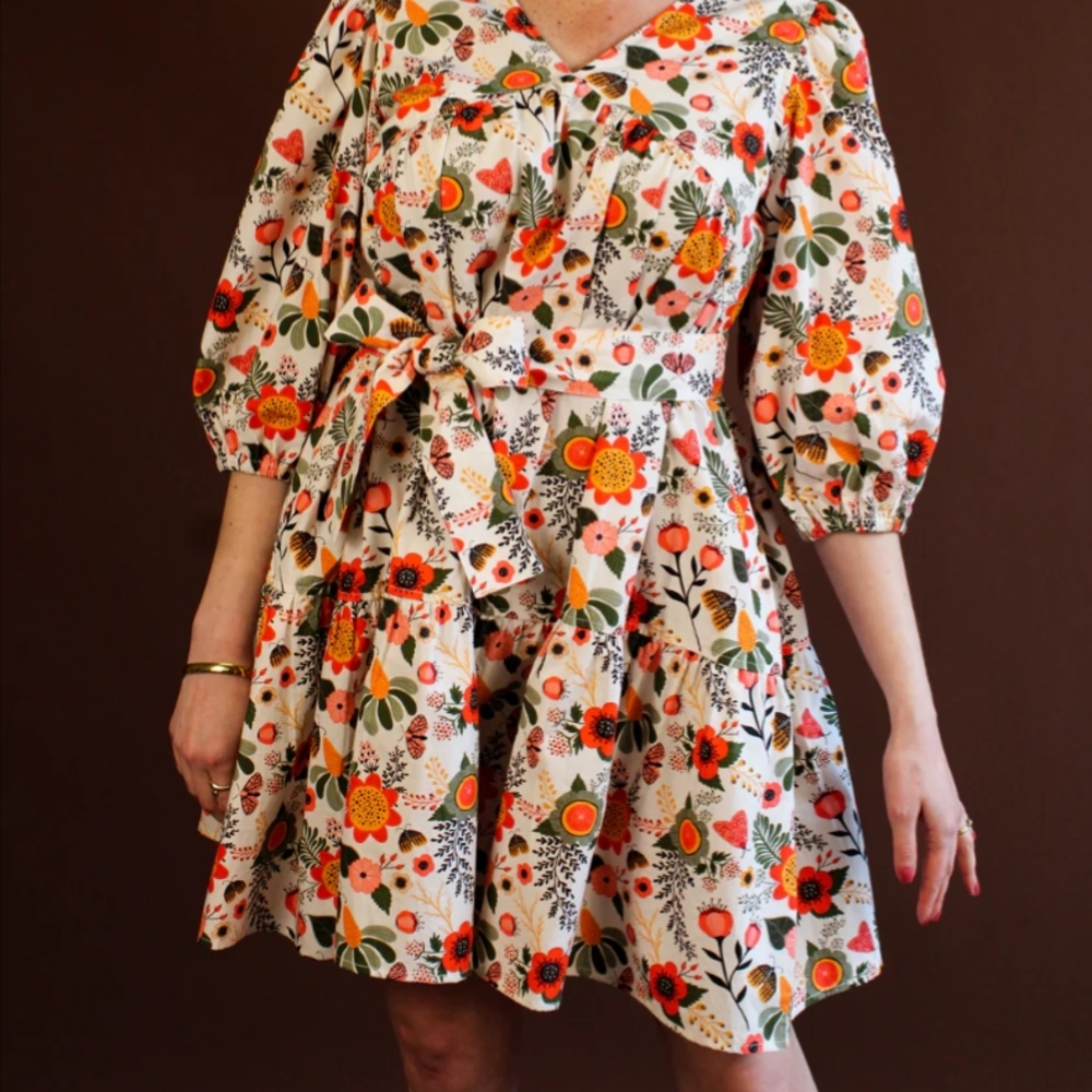 Hemloya Cora 70's Floral Print Mini Dress with Belt BNWT